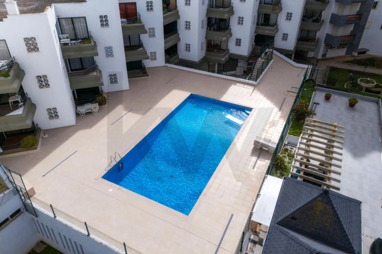 Apartamento T1 para Venda em Quarteira Foto 36