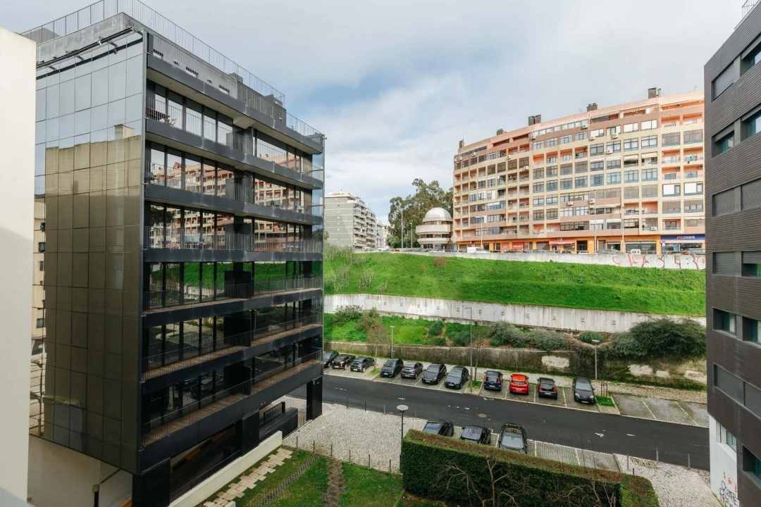 Apartamento T3 para Venda em São Domingos de Benfica Foto 5