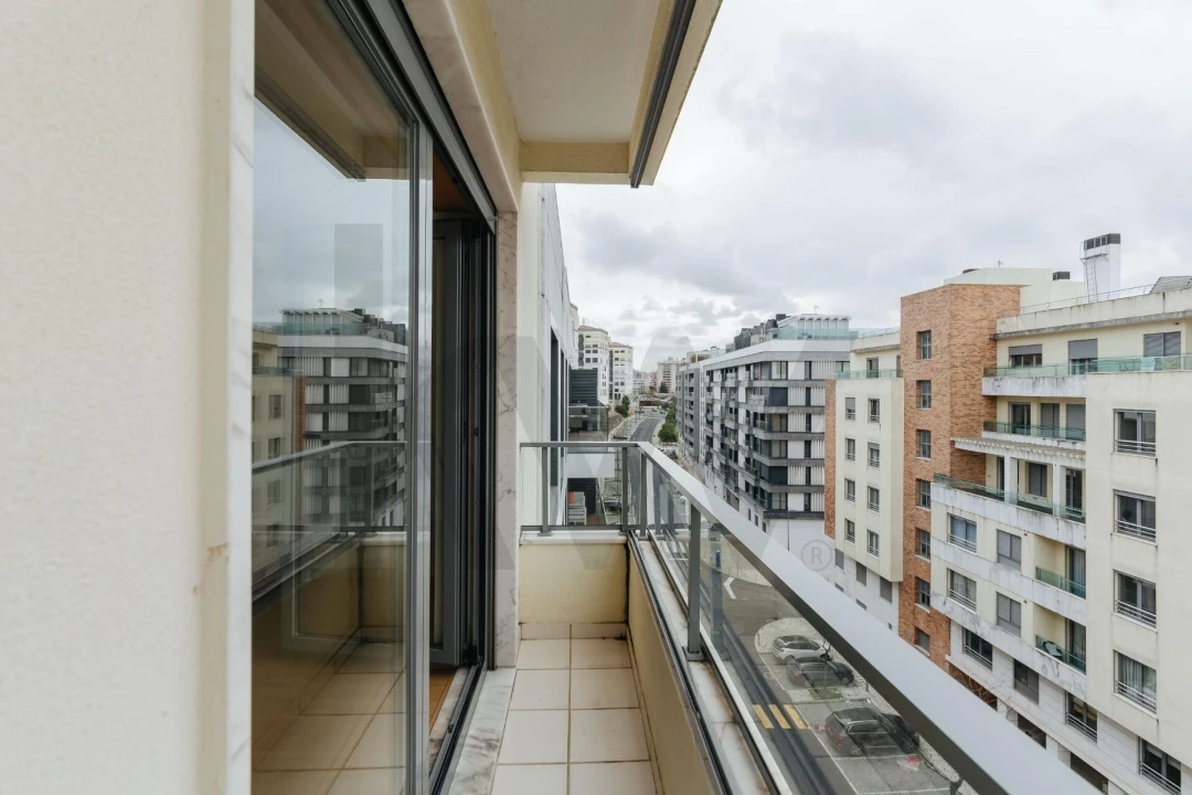Apartamento T3 para Venda em São Domingos de Benfica Foto 32