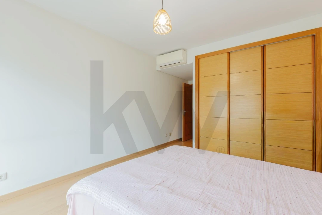 Apartamento T3 para Venda em São Domingos de Benfica Foto 29