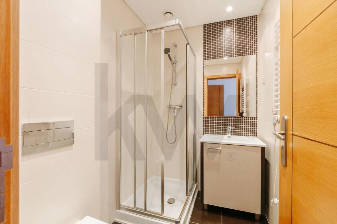 Apartamento T3 para Venda em São Domingos de Benfica Foto 24