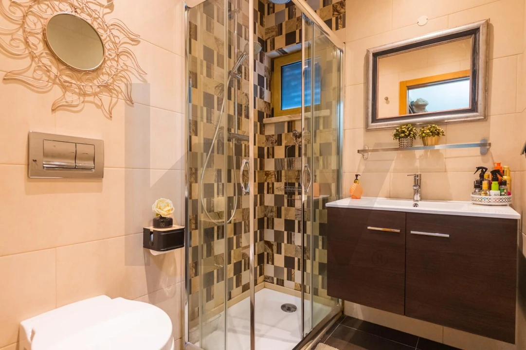 Moradia T4 para Venda em Agualva e Mira-Sintra Foto 72