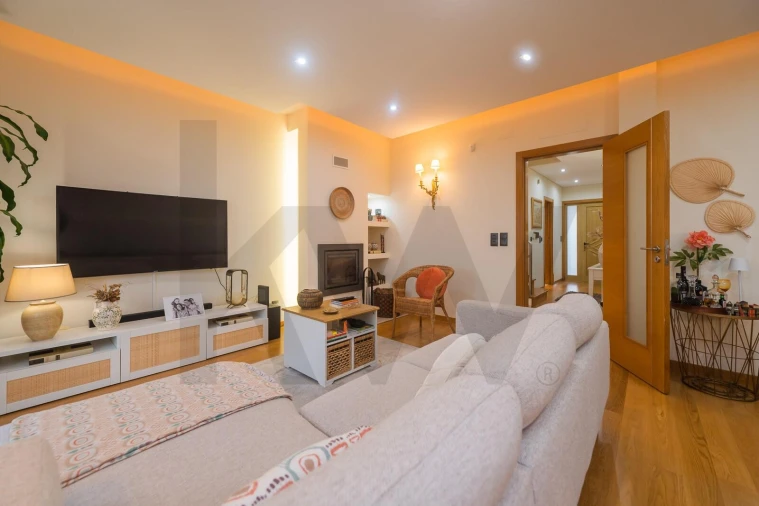 Moradia T4 para Venda em Agualva e Mira-Sintra Foto 29