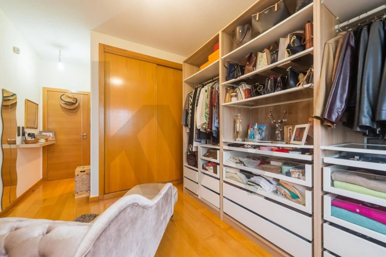 Moradia T4 para Venda em Agualva e Mira-Sintra Foto 75