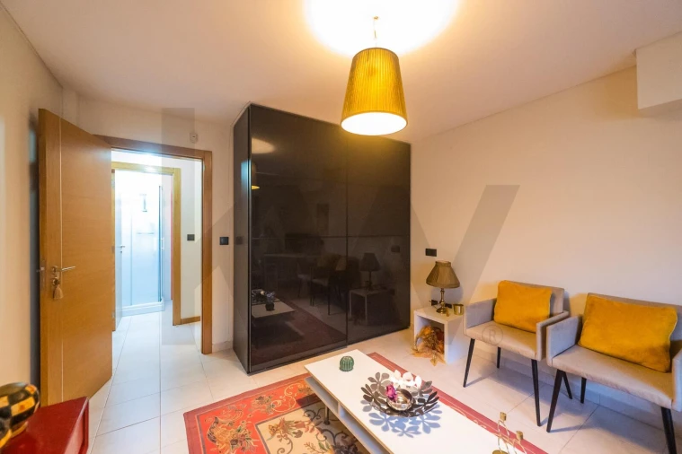 Moradia T4 para Venda em Agualva e Mira-Sintra Foto 17