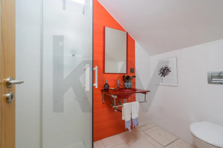 Moradia T4 para Venda em Agualva e Mira-Sintra Foto 16