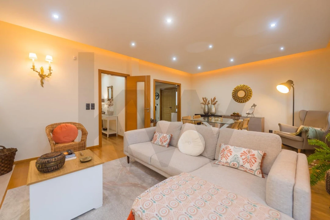 Moradia T4 para Venda em Agualva e Mira-Sintra Foto 28