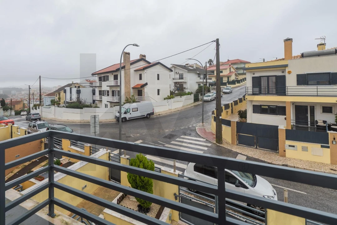 Moradia T4 para Venda em Agualva e Mira-Sintra Foto 66