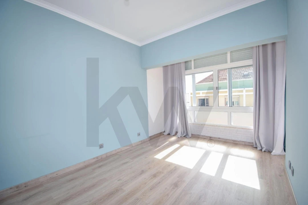 Apartamento T2 para Arrendamento em Almada, Cova da Piedade, Pragal e Cacilhas Foto 11