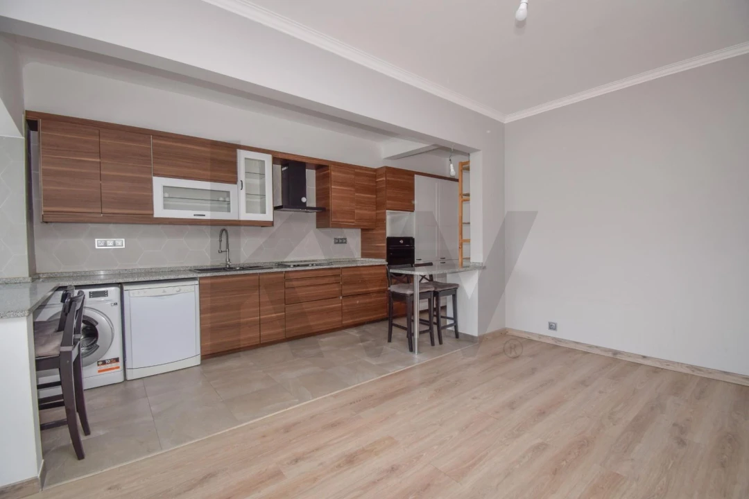 Apartamento T2 para Arrendamento em Almada, Cova da Piedade, Pragal e Cacilhas Foto 3