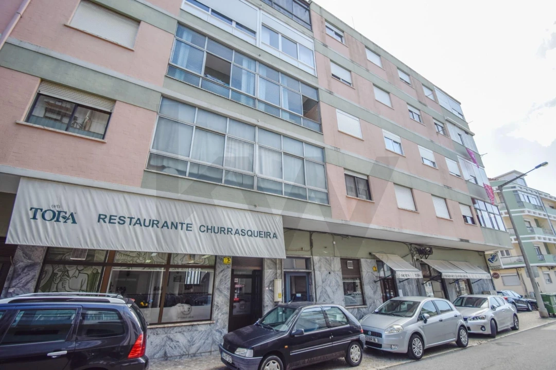 Apartamento T2 para Arrendamento em Almada, Cova da Piedade, Pragal e Cacilhas Foto 23