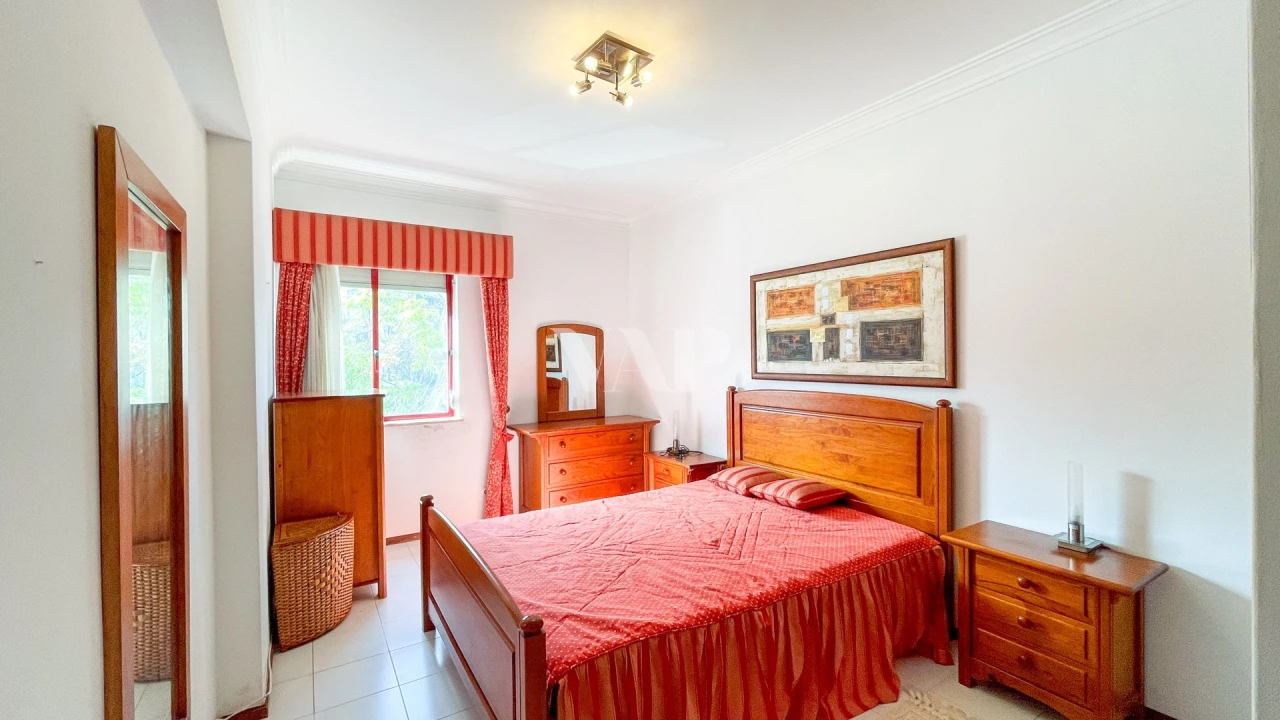 Apartamento T1 para Venda em Quarteira Foto 3