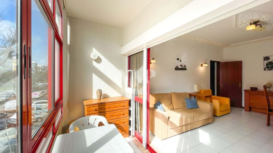 Apartamento T1 para Venda em Quarteira Foto 11