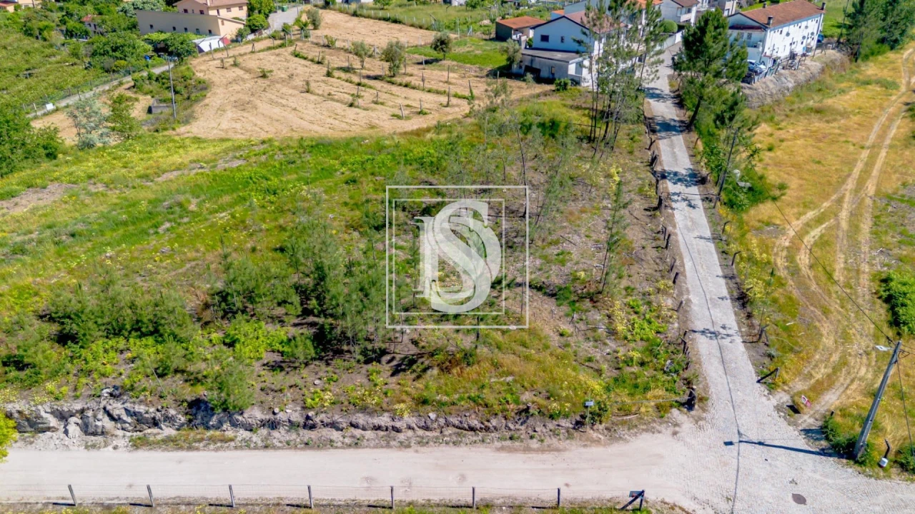 Terreno para Venda em Fregim Foto 14