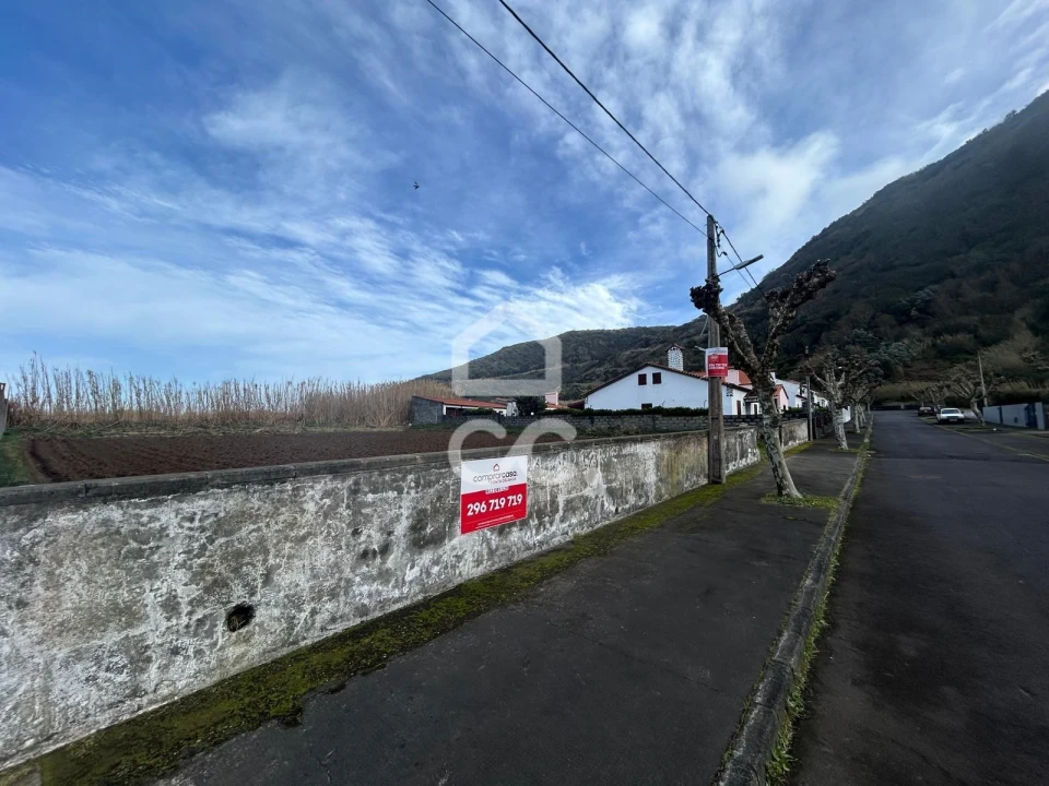 Terreno para Venda em Mosteiros Foto 10