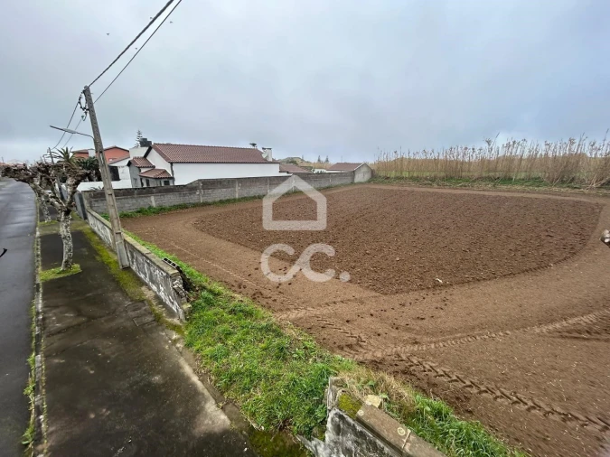Terreno para Venda em Mosteiros Foto 7