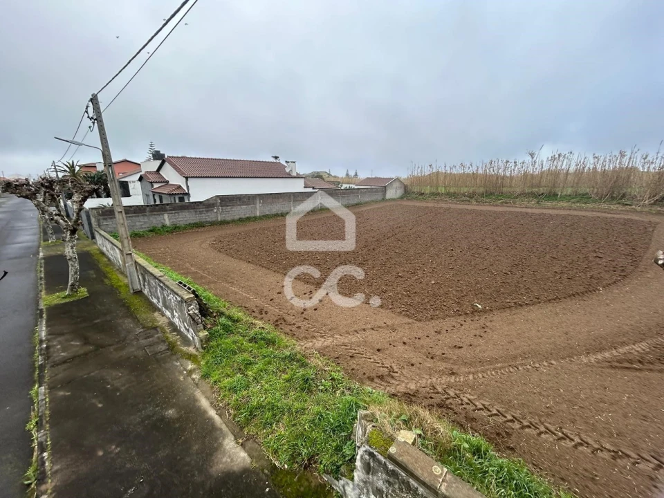 Terreno para Venda em Mosteiros Foto 7