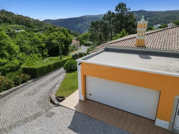 Moradia T4 para Venda em Monchique