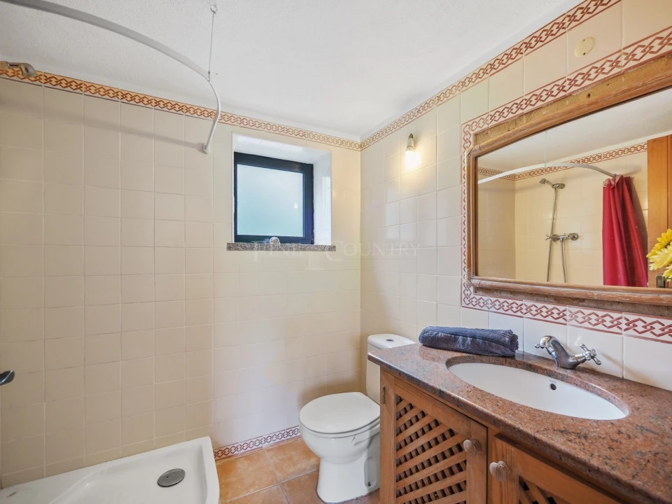 Moradia T4 para Venda em Monchique Foto 33