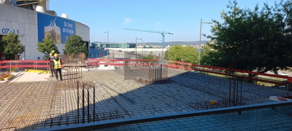 Apartamento T2 para Venda em Campanhã
