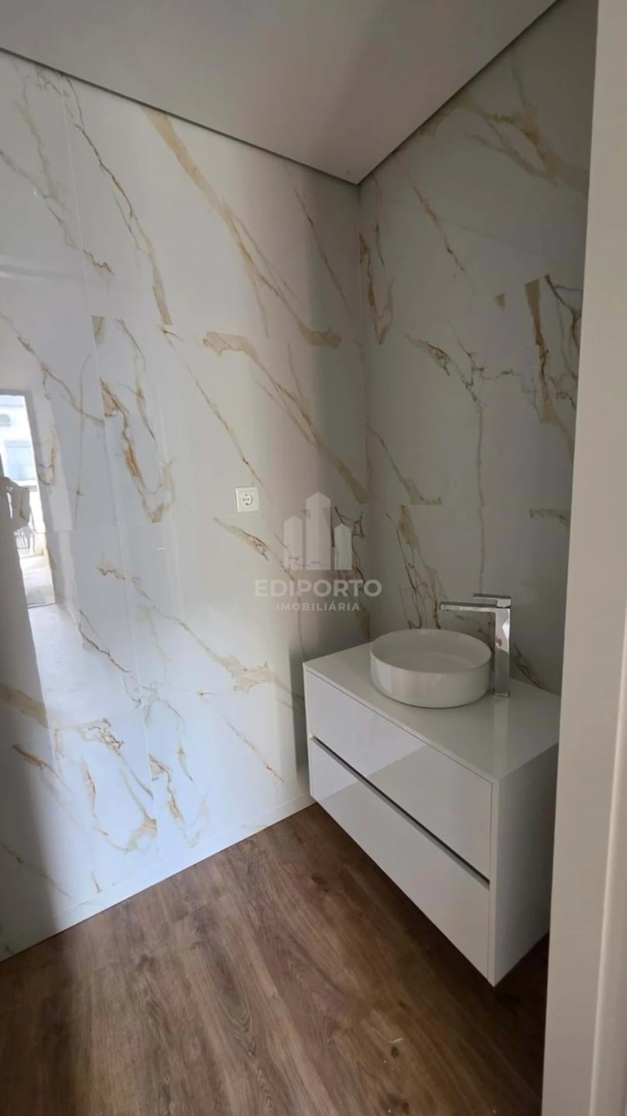 Moradia T3 para Venda em Fânzeres e São Pedro da Cova Foto 36