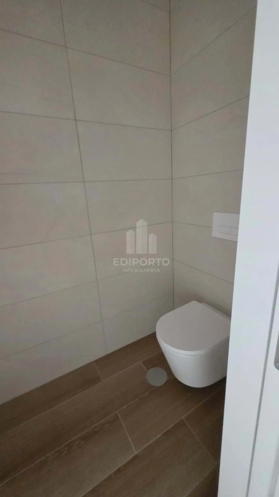 Moradia T3 para Venda em Fânzeres e São Pedro da Cova Foto 31