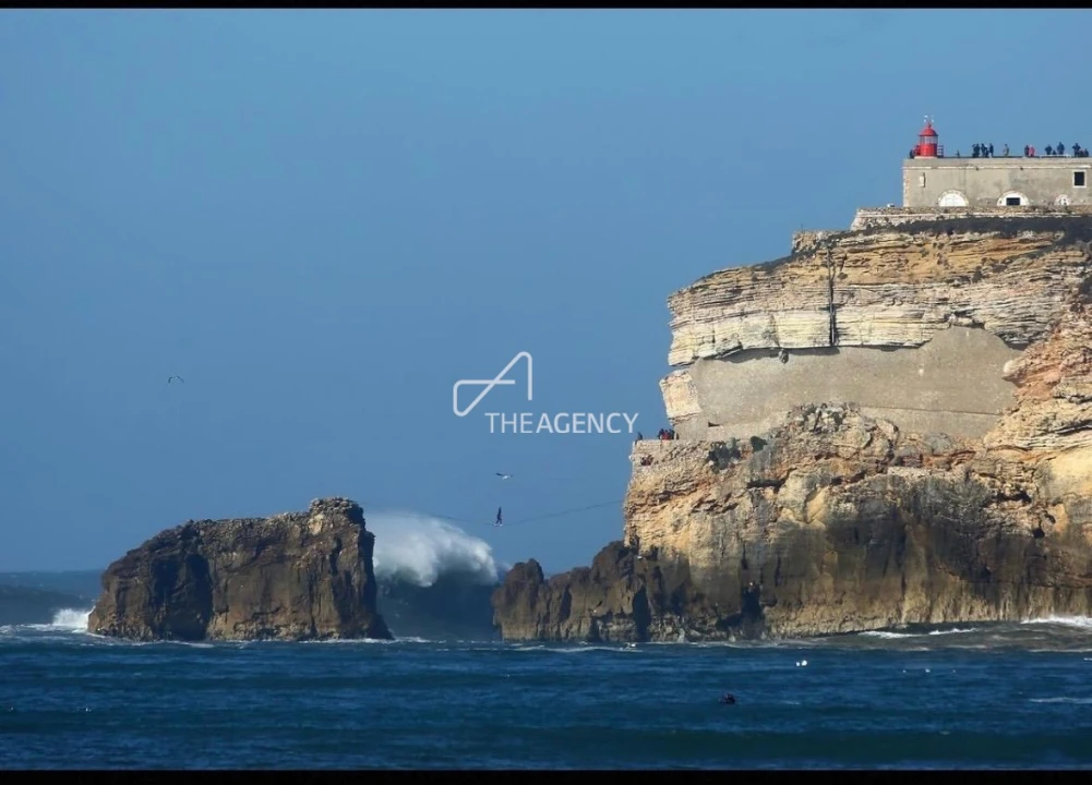 Apartamento T1 para Venda em Nazare Foto 16