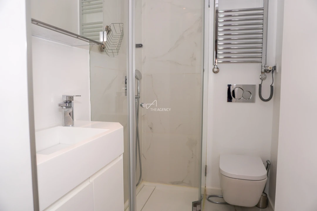 Moradia T4 para Arrendamento em Alcabideche Foto 22