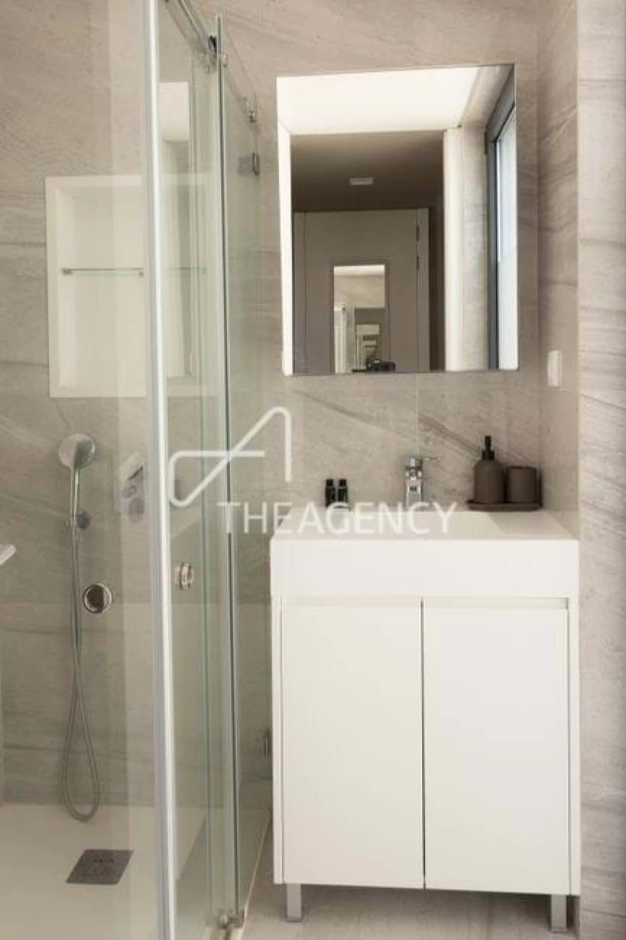 Moradia T4 para Arrendamento em Alcabideche Foto 23