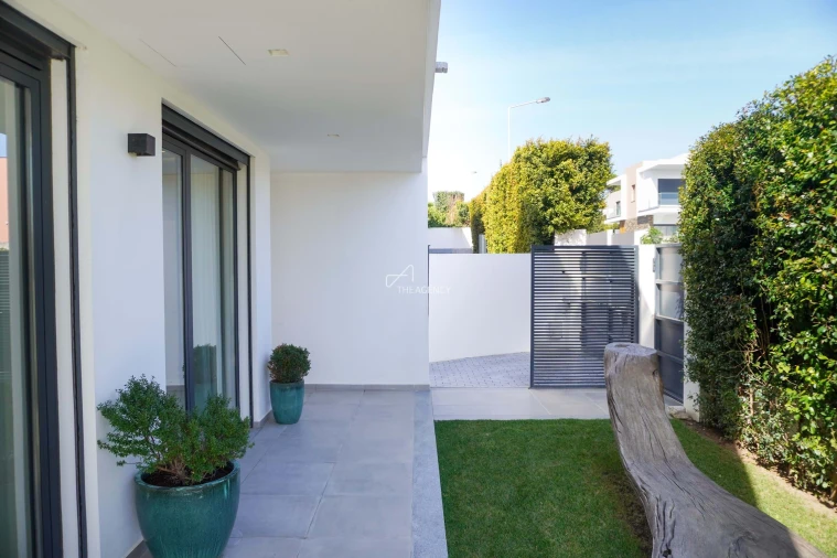 Moradia T4 para Arrendamento em Alcabideche Foto 49