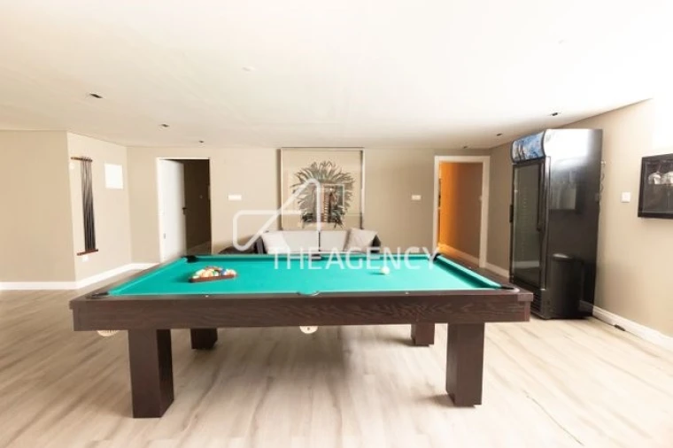 Moradia T4 para Arrendamento em Alcabideche Foto 37