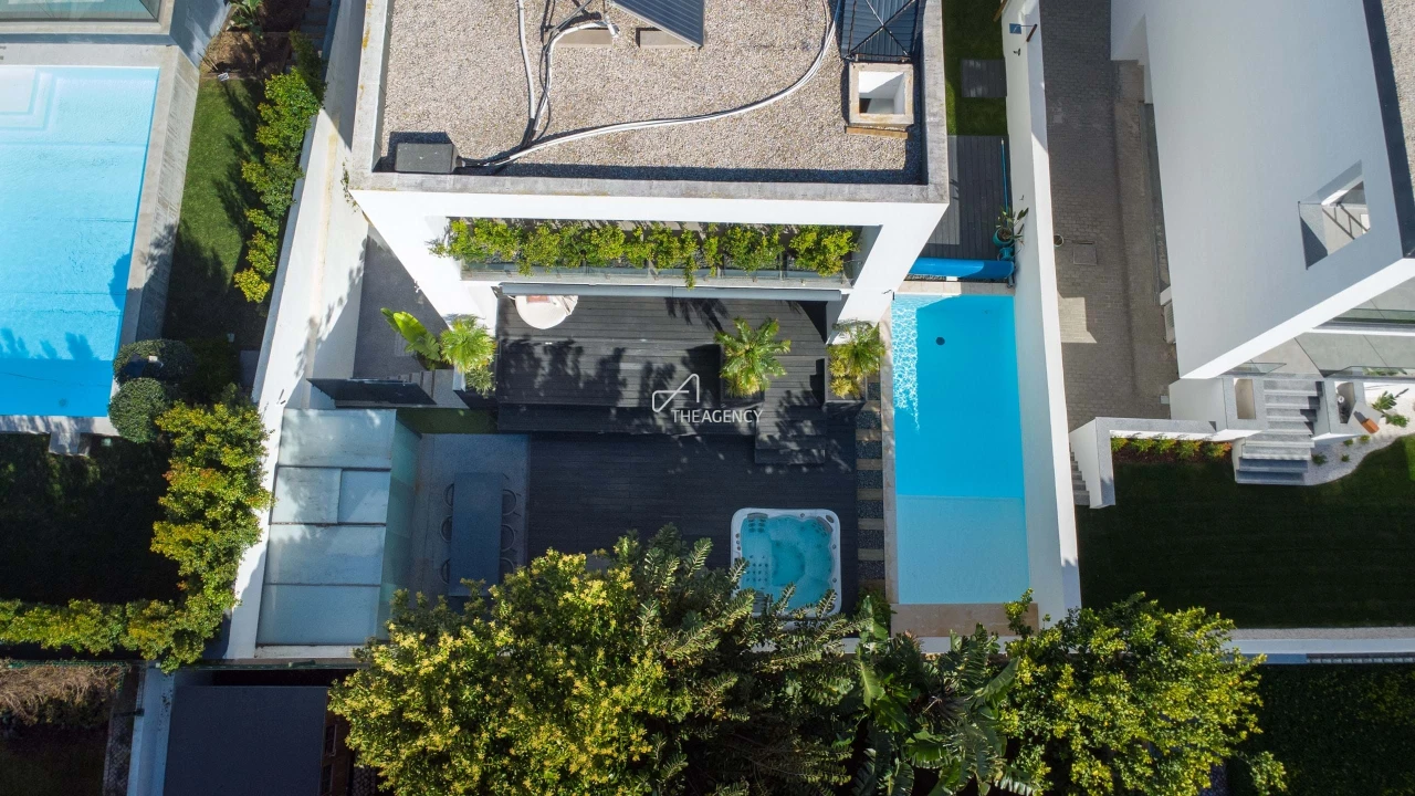 Moradia T4 para Arrendamento em Alcabideche Foto 58