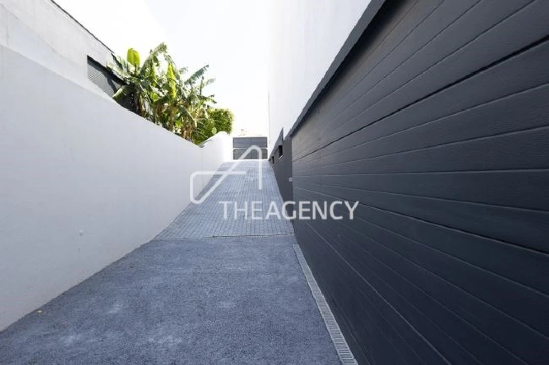 Moradia T4 para Arrendamento em Alcabideche Foto 45