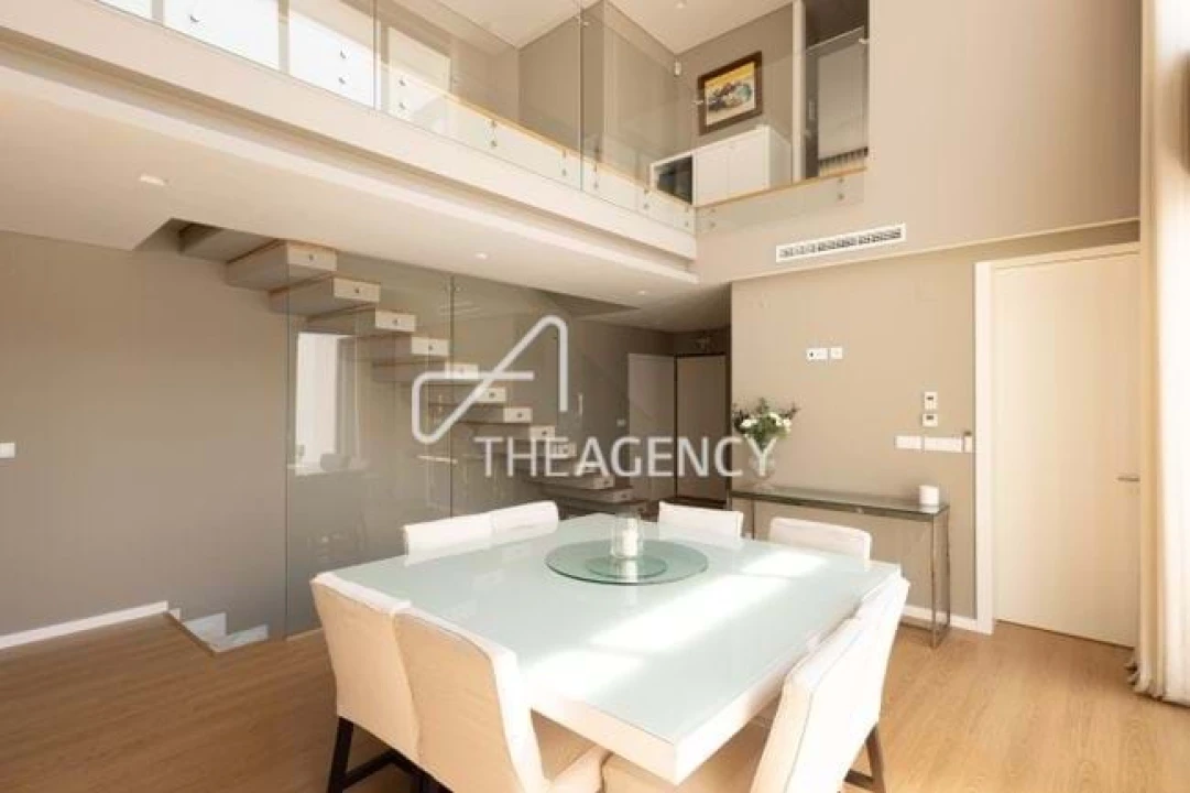 Moradia T4 para Arrendamento em Alcabideche Foto 9