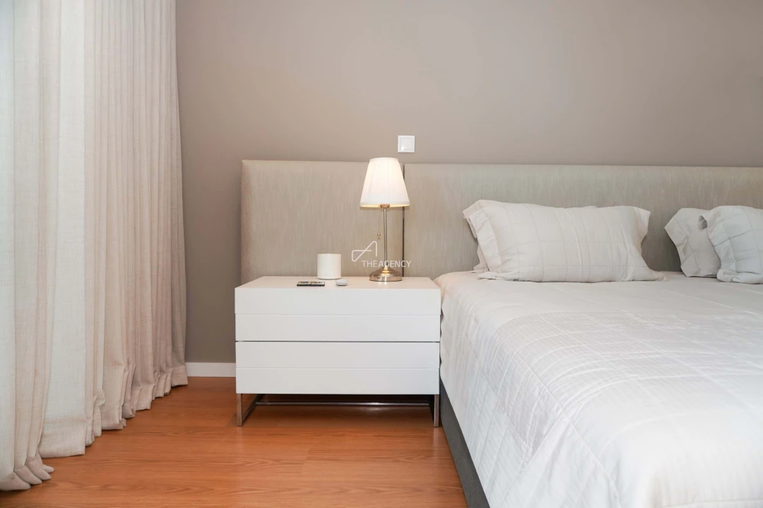 Moradia T4 para Arrendamento em Alcabideche Foto 15