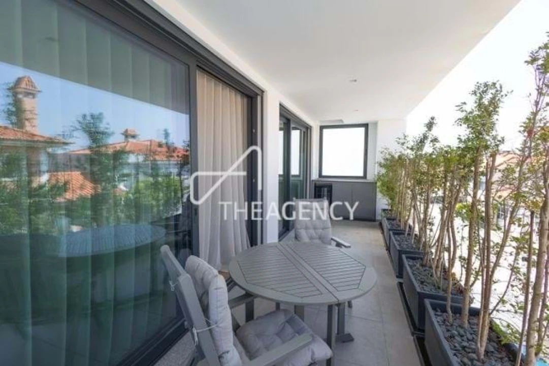 Moradia T4 para Arrendamento em Alcabideche Foto 30