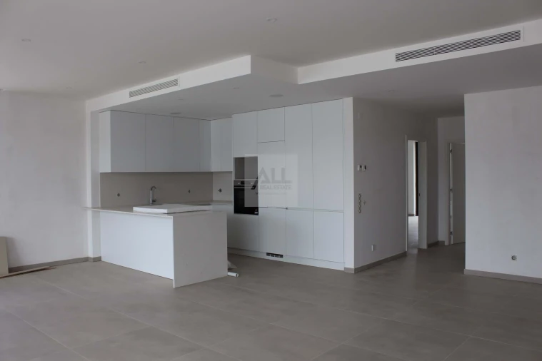 Apartamento T3 para Venda em Lagos (São Sebastião e Santa Maria) Foto 3