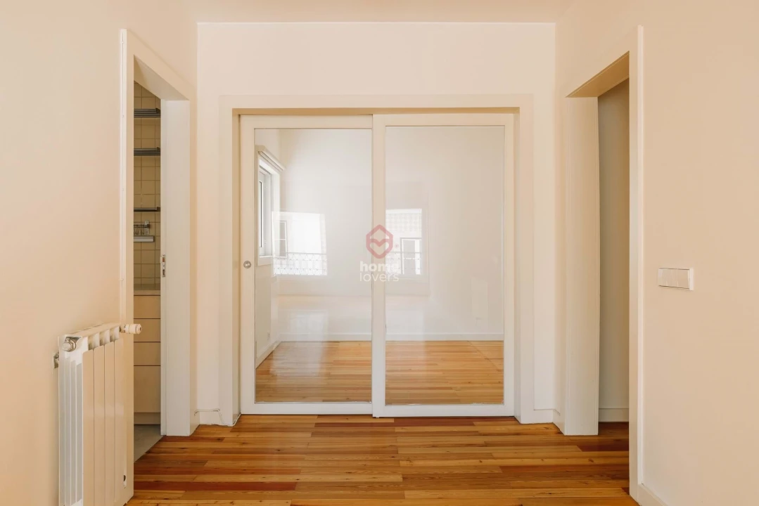Apartamento T3 para Venda em Misericórdia Foto 8
