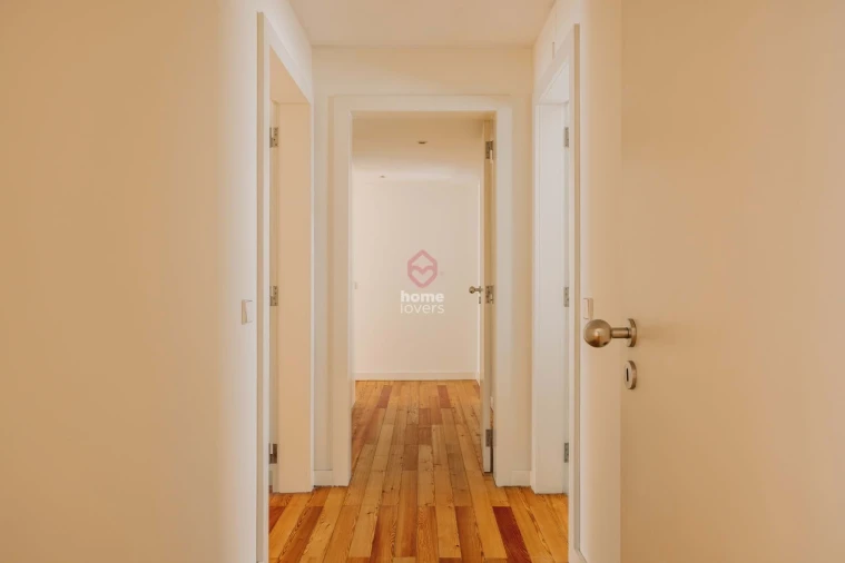 Apartamento T3 para Venda em Misericórdia Foto 20