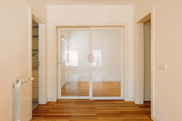 Apartamento T3 para Venda em Misericórdia Foto 8