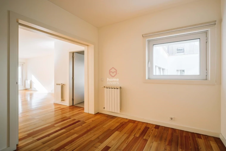 Apartamento T3 para Venda em Misericórdia Foto 6