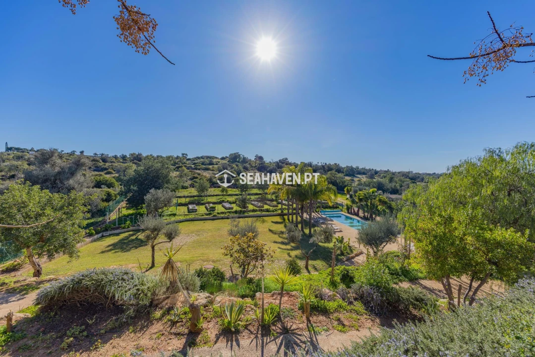 Moradia T5 para Venda em Guia Foto 41