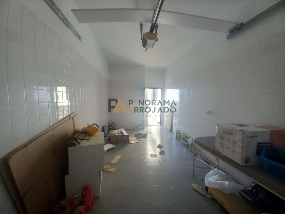 Moradia T4 para Venda em Santo Isidoro Foto 19