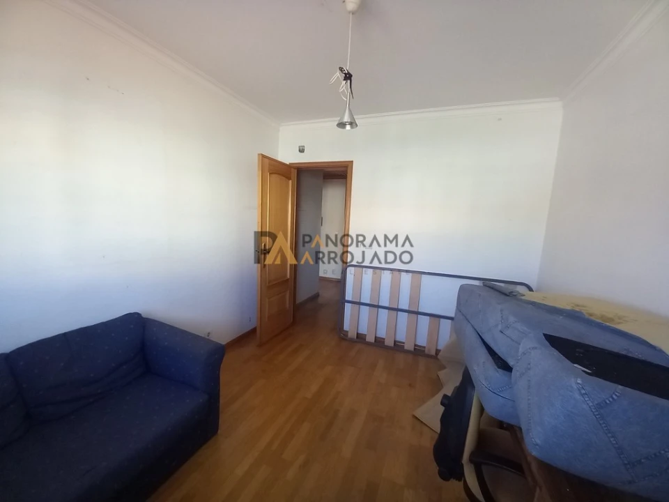 Moradia T4 para Venda em Santo Isidoro Foto 24