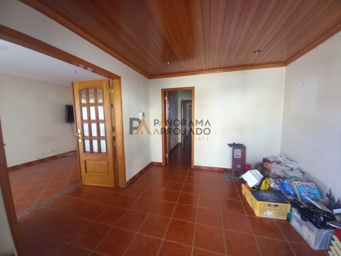 Moradia T4 para Venda em Santo Isidoro Foto 4