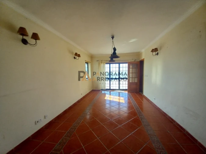 Moradia T4 para Venda em Santo Isidoro Foto 7