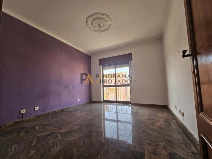 Apartamento T4 para Venda em Gaio-Rosário e Sarilhos Pequenos Foto 25