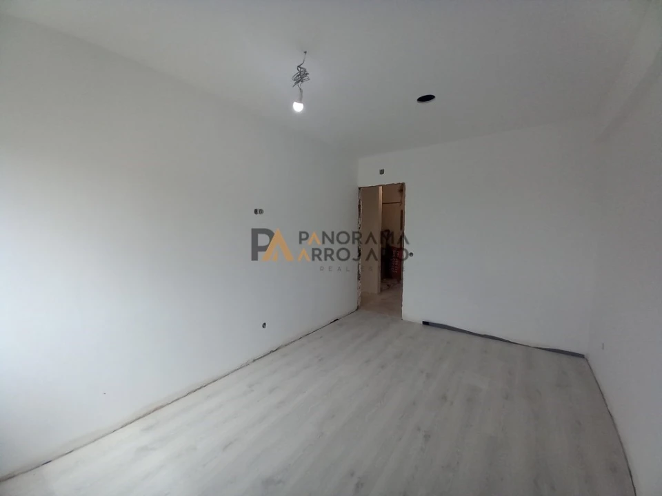 Apartamento T2 para Venda em Carregado e Cadafais Foto 17