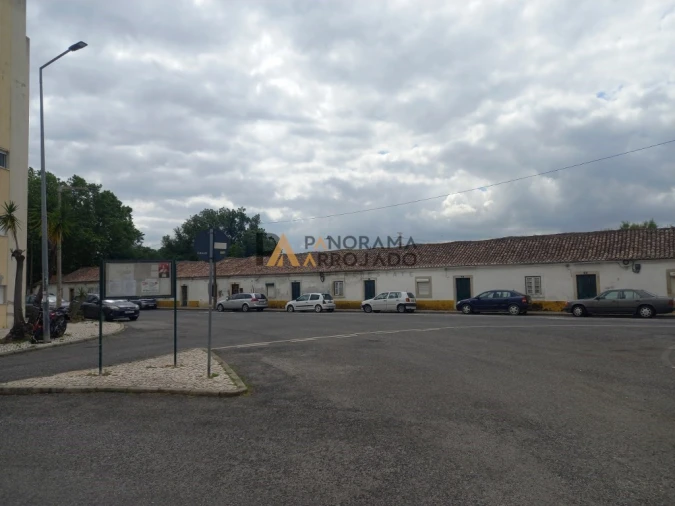 Apartamento T2 para Venda em Carregado e Cadafais Foto 10