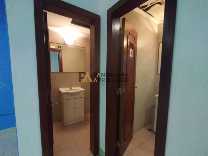 Negócio para Venda em Alto do Seixalinho, Santo André e Verderena Foto 29